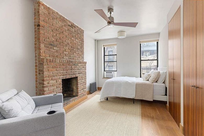 22 Cornelia Street #12