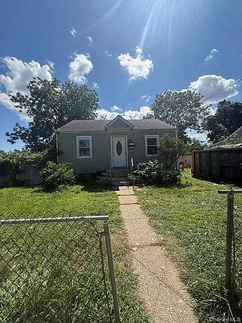 22 E Booker Avenue