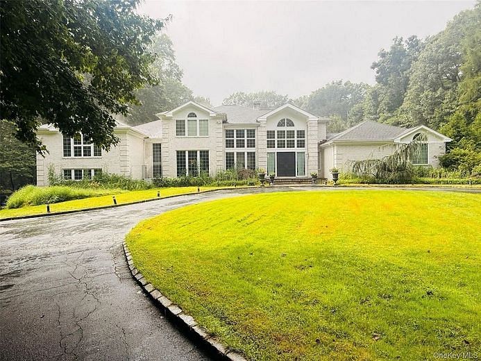 22 Evans Drive