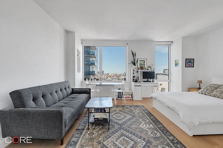 22 North 6th Street #22E