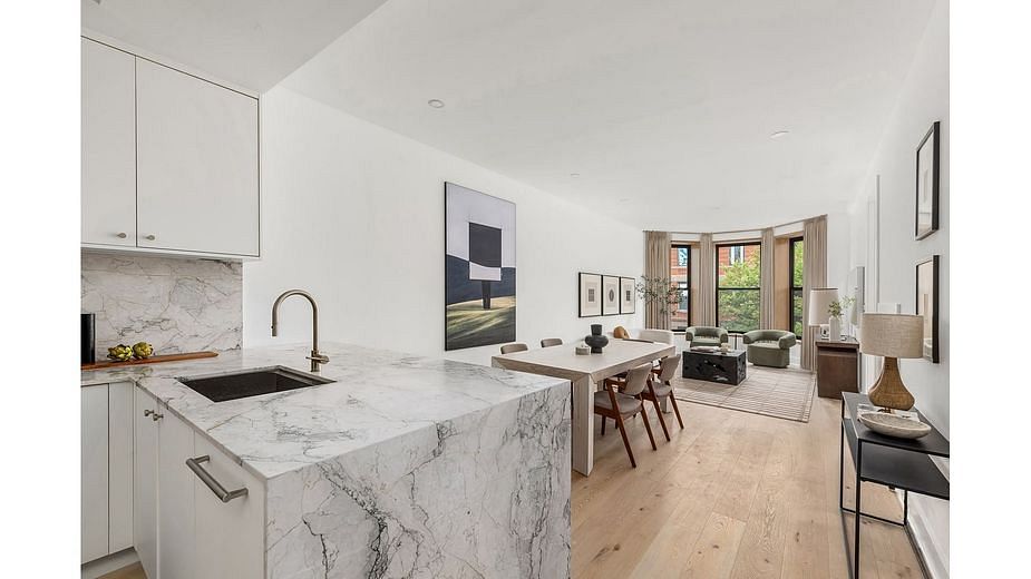 22 Saint Johns Place #PH