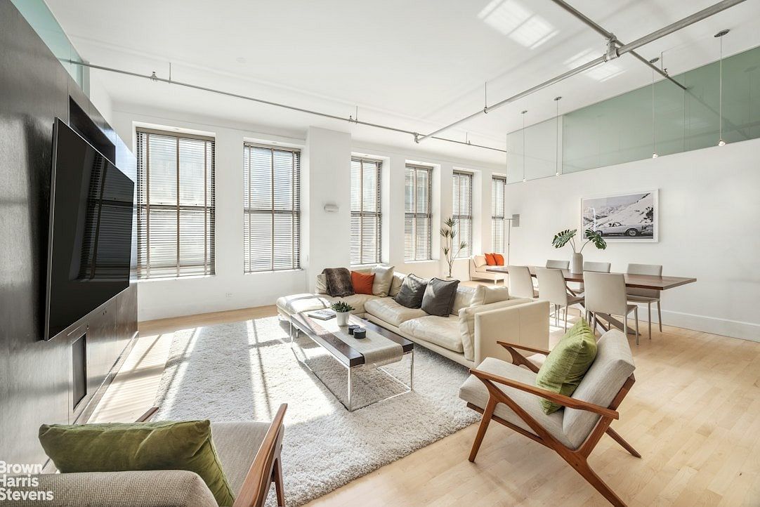 22 West 26th Street #2B