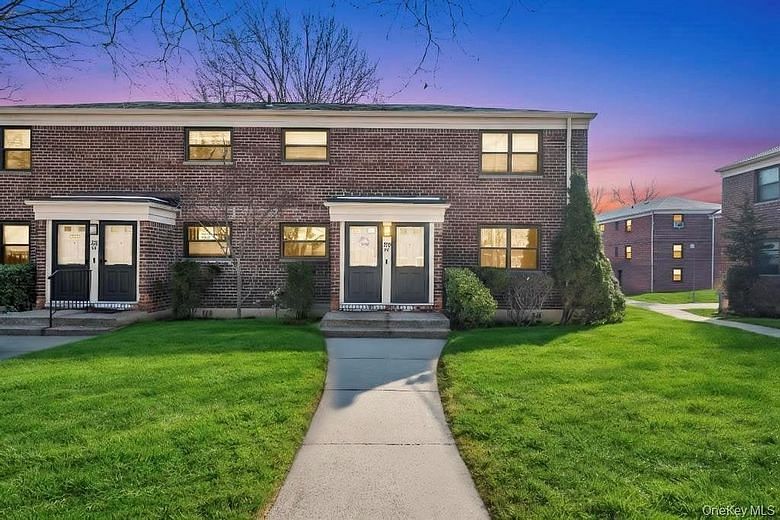 220-44 73rd Avenue #26A1