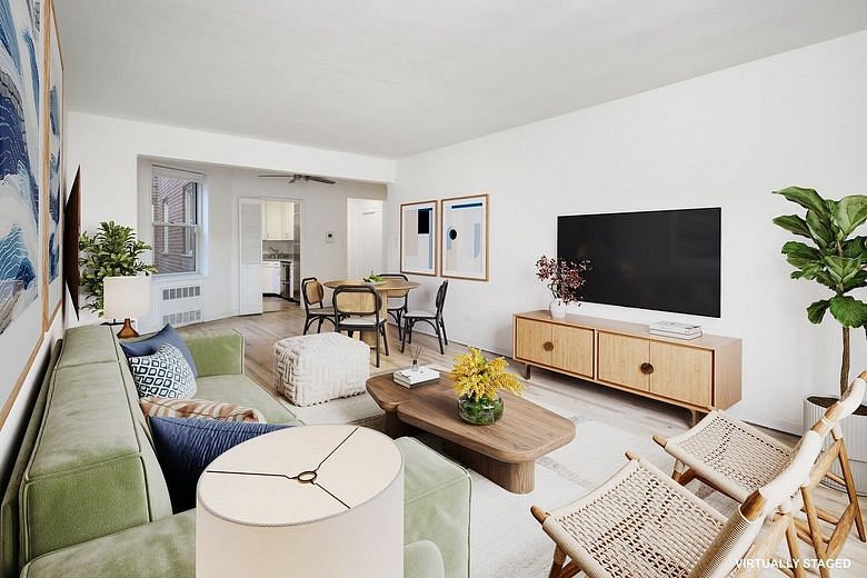 220 Berkeley Place #4G