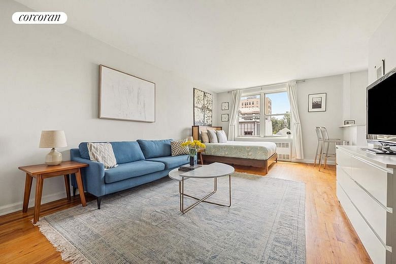220 Berkeley Place #5J