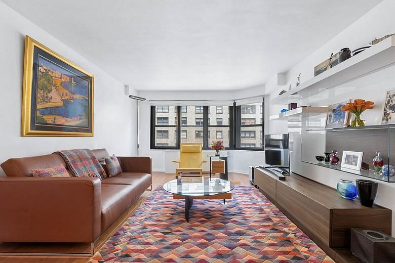 220 East 57th Street #14H