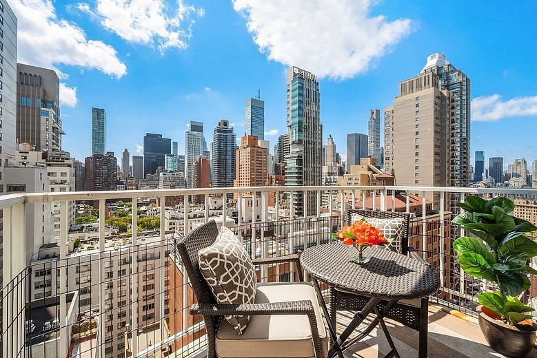 220 East 65th Street #21D