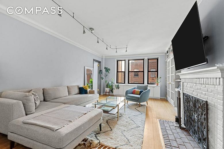 220 East 73rd Street #12H