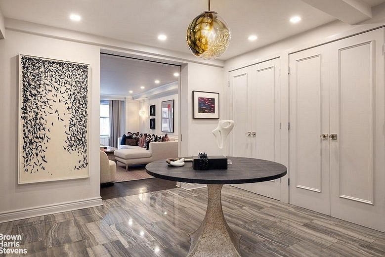 220 East 73rd Street #6CDE