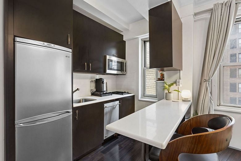 220 Madison Avenue #12D