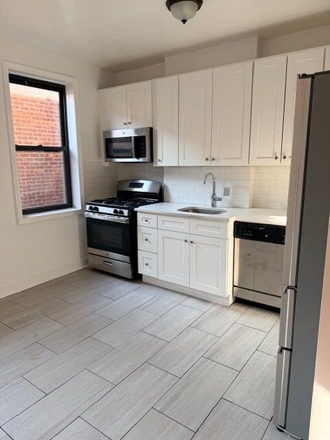 221 East 18th Street #6E