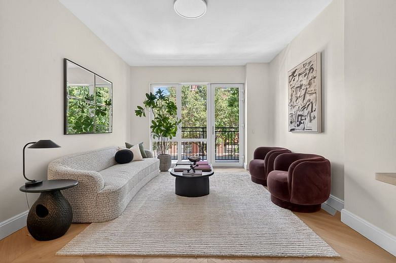 222 16th Street #3F