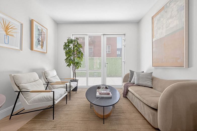 222 16th Street #4E