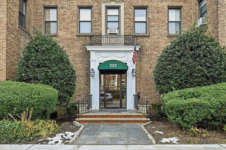 222 7th Street #1K