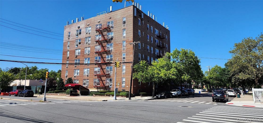 222-89 Braddock Ave #3-D
