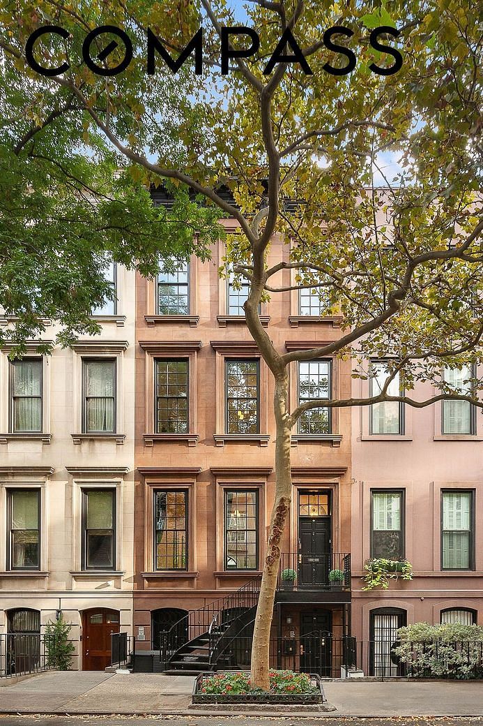 222 East 61st Street