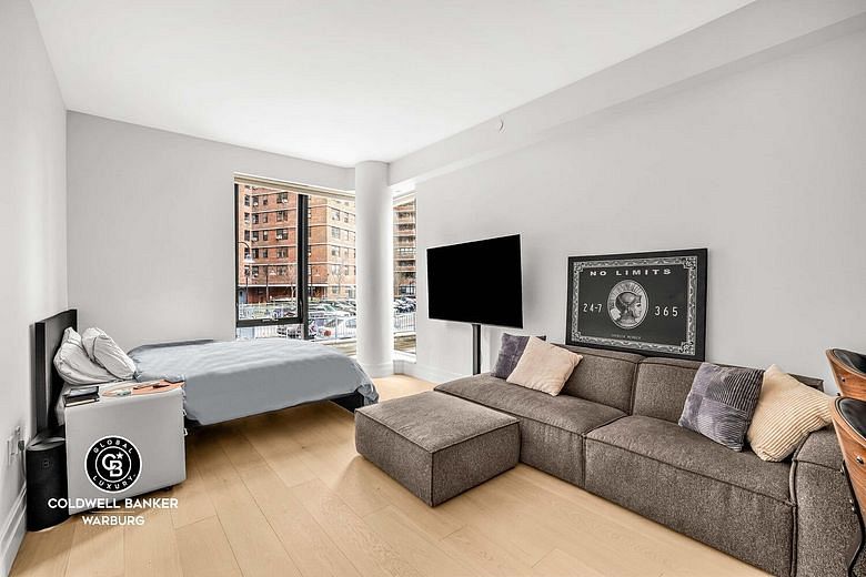 222 East Broadway #2B