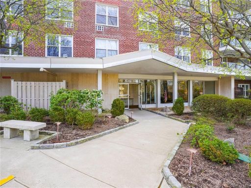 Image 1 of 19 for 222 Martling Avenue #5B in Westchester, Tarrytown, NY, 10591