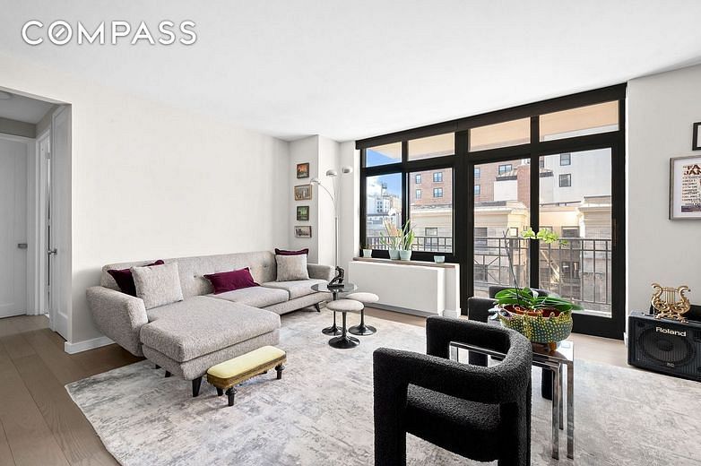 222 Riverside Drive #10D