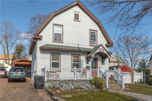 Image 1 of 36 for 245 Lewis Ave in Long Island, Westbury, NY, 11590