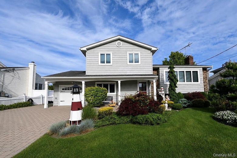 223 W End Avenue
