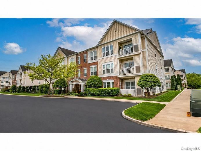 2232 Finch Lane #2232