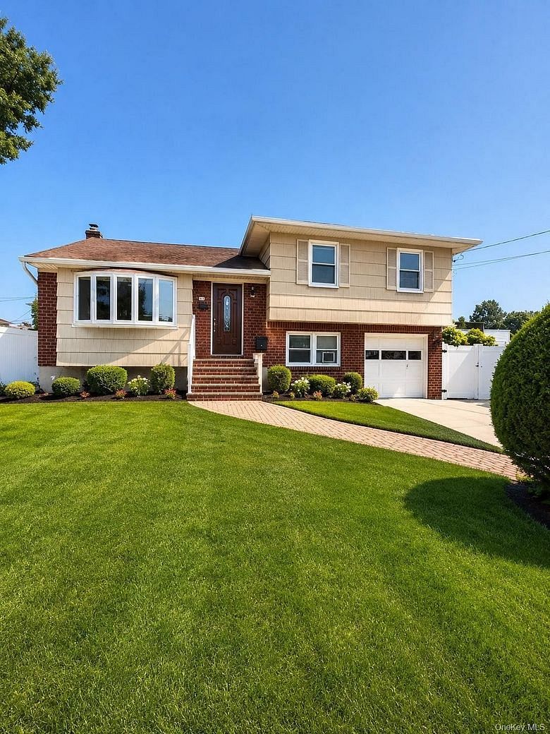 224 New Hyde Park Road