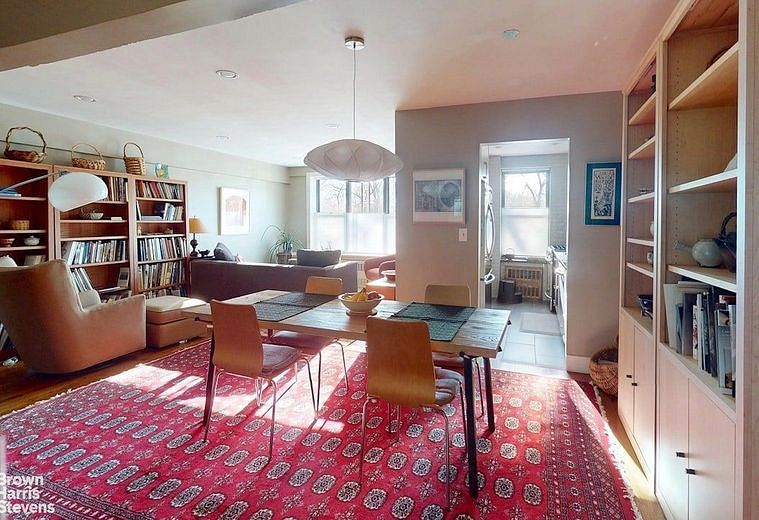 2244 Bronx Park East #1B