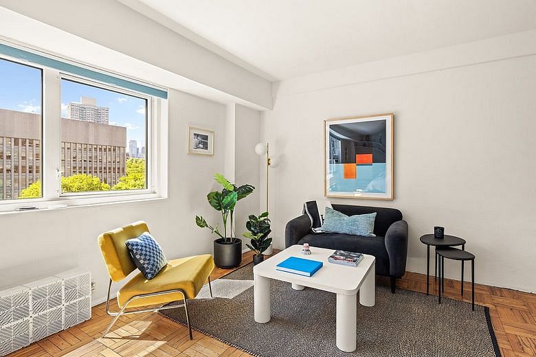 225 Adams Street #7E