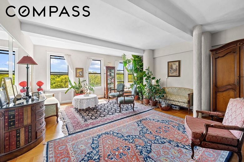 225 Central Park West #905/906