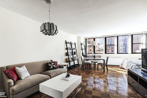 Image 1 of 10 for 225 East 36th Street #11G in Manhattan, New York, NY, 10016
