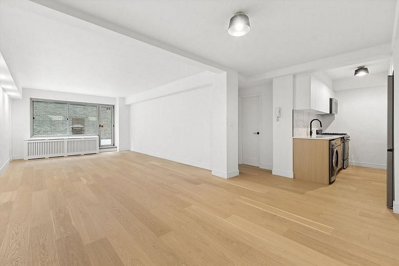 225 East 46th Street #1B