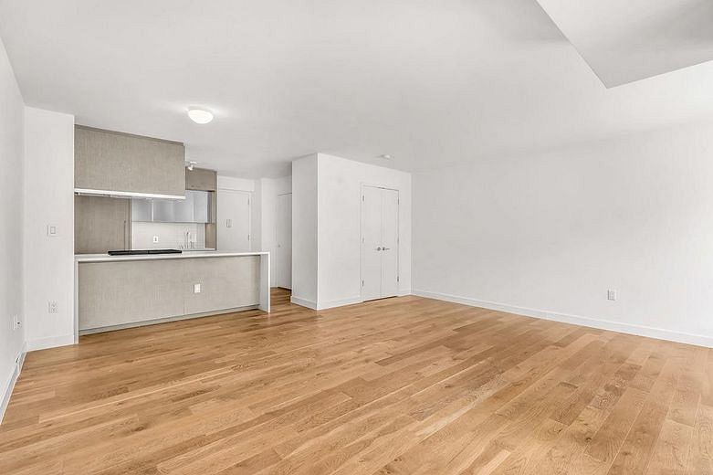 225 Rector Place #2DD