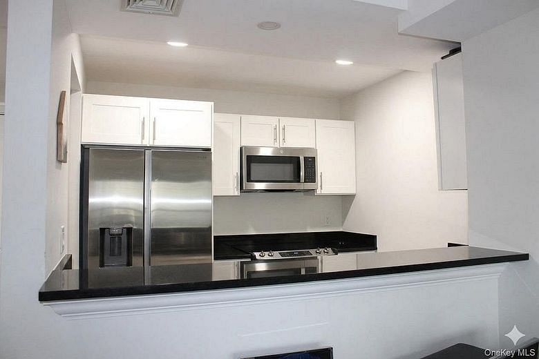 225 Stanley Avenue #109