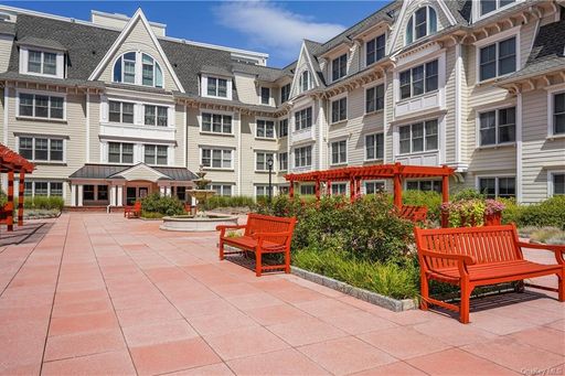 Image 1 of 22 for 225 Stanley Avenue #416 in Westchester, Mamaroneck, NY, 10543