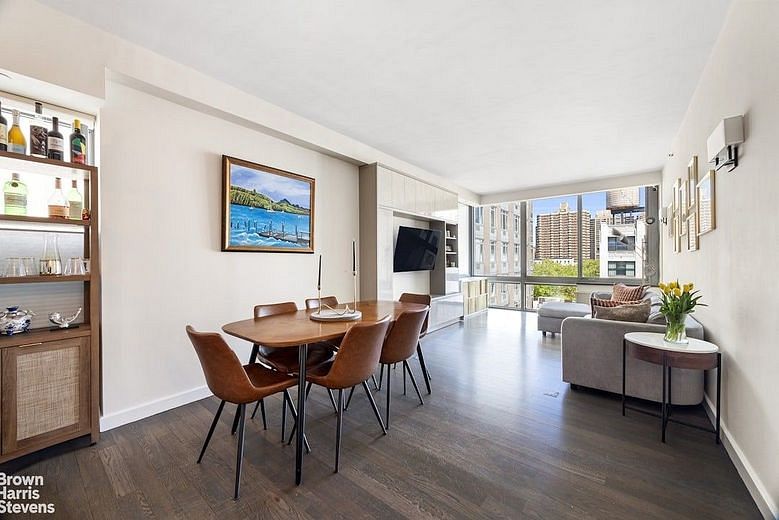 225 West 60th Street #9C