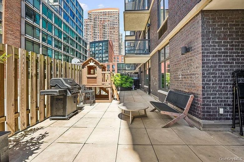 226 50th Avenue #3D