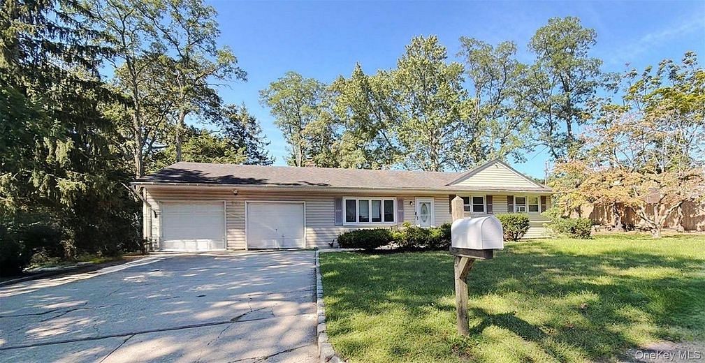 226 Holbrook Road