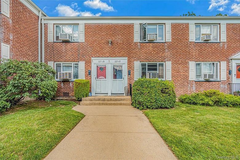 227-07 Hillside Avenue #516