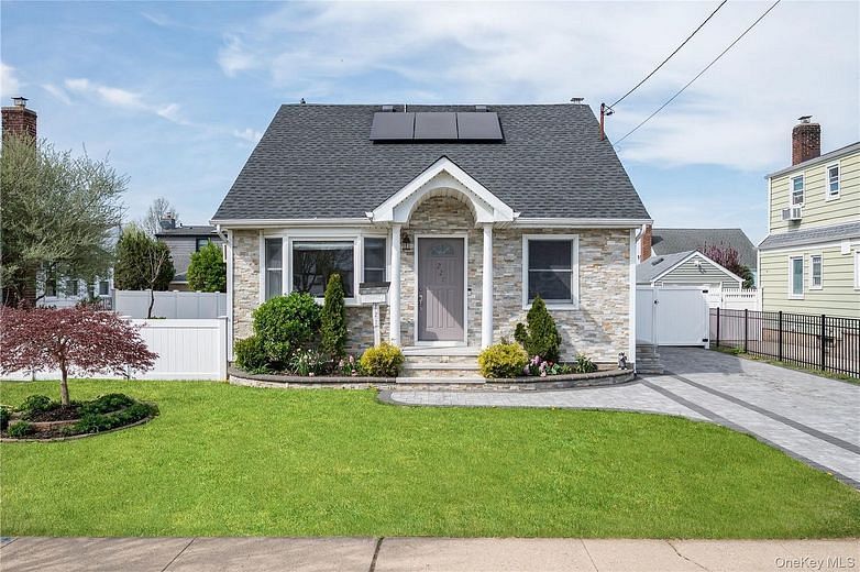 227 Columbus Parkway