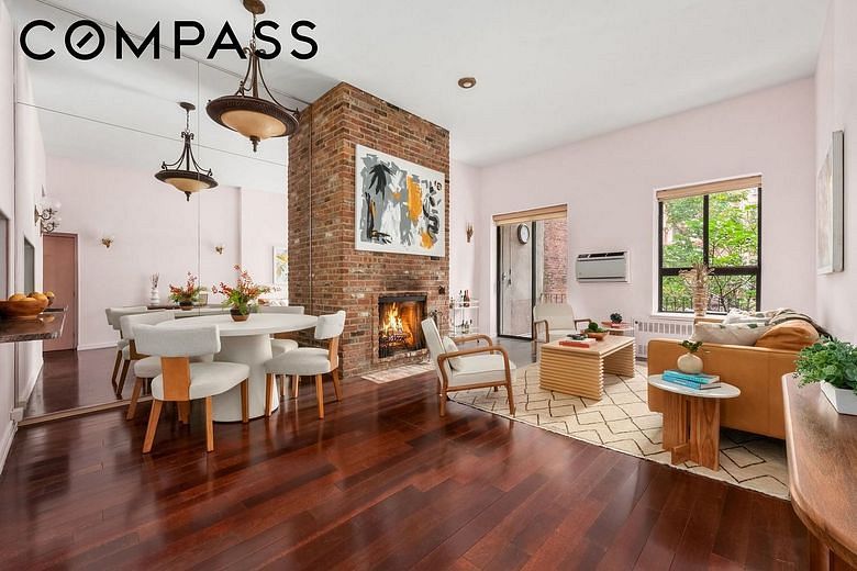 228 West 21st Street #2