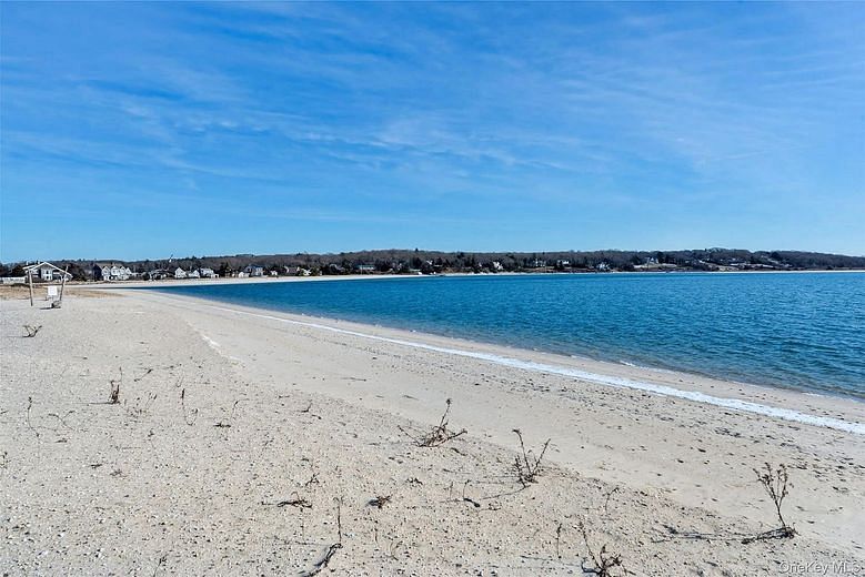 2280 Deep Hole Drive