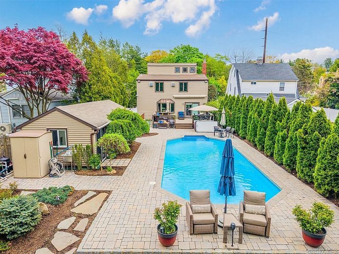 229 Berry Hill Road