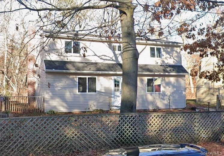 229 Parkway Boulevard