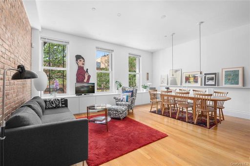 Image 1 of 11 for 229 W 116th Street #2C in Manhattan, New York, NY, 10026