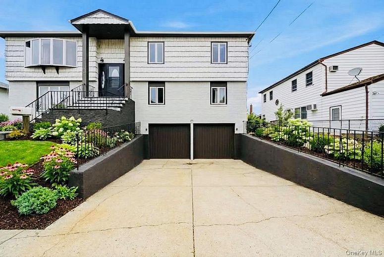 23 3rd Avenue