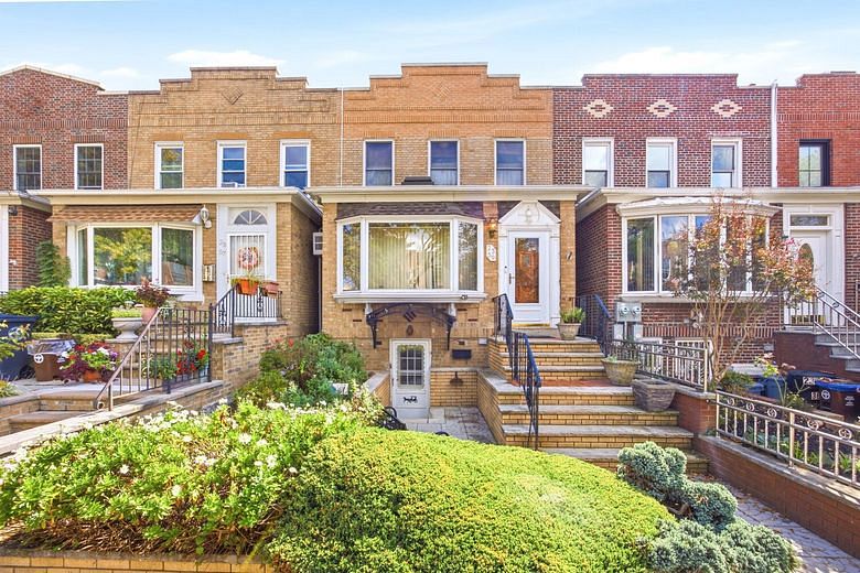 23-59 36th Street
