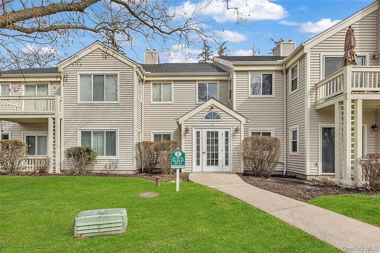 23 Bayberry Drive