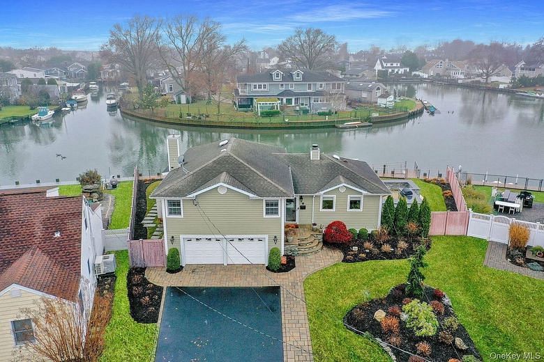 23 Biltmore Boulevard