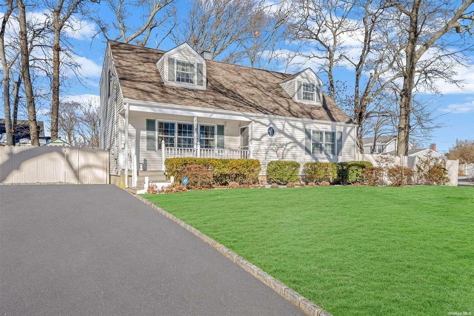 Image 1 of 24 for 23 Cherry Lane in Long Island, Lake Grove, NY, 11755